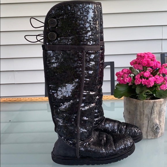 Tall Black Uggs - Picture 3 of 11